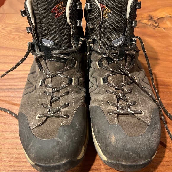 Garmont Santiago Goretex high top hiking shoes light boots grey men’s size 10.5 main image 8